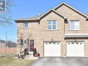 36 2774 King Street E, Hamilton, ON, L8G 1J4 townhouse...