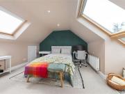 36 Broadford Hill, Ballinteer, Dublin 16 Lynam...