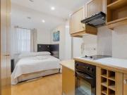 36 Cartwright Gardens, London, WC1H 9EH, United Kingdom...