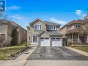 36 Field Thistle Drive, Brampton, ON, L6R 3A8 house for...