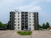 36 River Road East