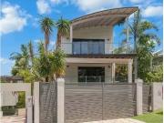 36 Tweed St, Coolangatta House for rent Listed by...