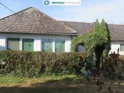 3730 Stoitzendorf: Landhaus mit sonnigem Gartengrund...