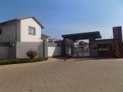 374 m² Land available in Pomona