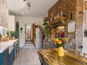 376, South Circular Road, Dublin 8 DNG Central 4940...