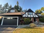 3791 Southridge Avenue, West Vancouver, BC, V7V 3H9...