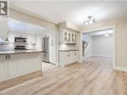 37 9000 Ash Grove Crescent, Burnaby, BC, V5A 4M3...