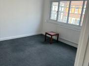 37 Hainault Road, Romford, RM5 3AA Century 21 United Kingdom