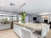 37Th, PHOENIX, AZ 85028