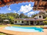 387,20 Área Útil Casa de Campo Alugar, 5 Dormitórios...
