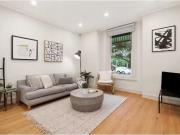 3/87 91 Lawrence Street, Alexandria Apartment for rent...