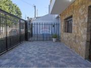 389 Área Útil Sobrado Alugar, 6 Dormitórios localizado...