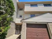 38 300 Sandringham Crescent, London, ON, N6C 5B4 townhouse.