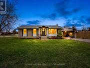 38 Acadia Crescent, St. Catharines Secord Woods, ON, L2P...