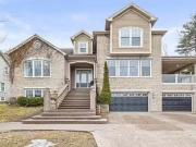 38 Andrew Cobb Court, Bedford, NS, B4A 4J9 Luxury House for.