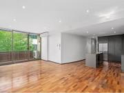 3/8 Charles Street, EAST MELBOURNE Apartment for rent...