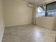 3/8 Goldring Street, Hermit Park QLD 4812 Apartment For...