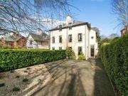 38a Cadogan Park