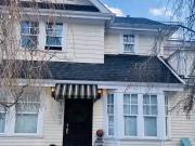 39066601 1059 West 15th Avenue