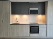 3908 8 Widmer Street