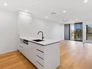 39/18 Remembrance Drive, Surfers Paradise, QLD 4217