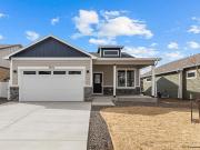 3934 Saddle Back Ln, Cheyenne, WY 82001