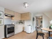 393 Westmoreland Avenue North Unit B Toronto ON M6H 3A6...