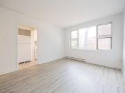 3975 Fort Rolland Studio Apartment for Rent at 3975 Rue...
