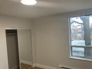 399 Dupont Street, Toronto, Ontario M5R 1W3, Canada