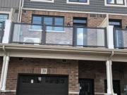 39 100 Hollywood Court