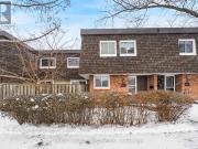 39 521 Timber Lane, Burlington, ON, L7L 4B1 townhouse...