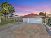 39 Bittern Street, Melton VIC 3337 House For Lease