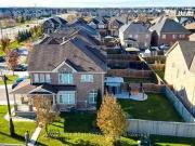 39 Divinity Circle, Brampton, ON, L7A 3Y4 house for sale Li.