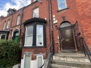 39 Flat 2 Regent Park Terrace, Leeds, LS6 2AX
