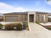 39 Gallery Avenue, Harkness VIC 3337 House For Rent | Domain