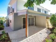 3/9 Louise Street, Southport QLD 4215 Townhouse For Rent