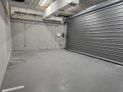 39 m² Lagerfläche/Dreifach Rolltor Stellplatz zu nur...