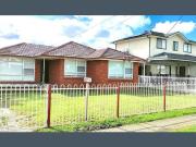 Near new Renovated Brick House Near new Renovated Brick House