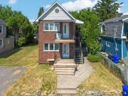 39 Rue Labelle, Gatineau Hull, QC, J8Y 5A7 investment for.