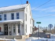 39 S 4th St, Denver, PA 17517
