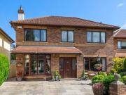 39 Stonepark Abbey, Rathfarnham, Dublin 14, D14A4P6 is...