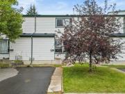 3 100 Pennsylvania Road SE