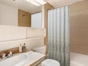 3 1/2 Rooms Premium for rent in PH 3 3 Walk up in 420...