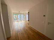 3 1/2 Zimmer Wohnung im 4. OG / 3 1/2 room apartment in...