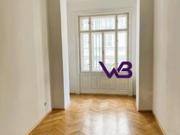 3,5 Zimmer Altbauwohnung mit Loggia!