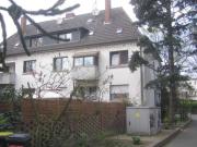 3,5 Zimmer Wohnung mit Garten, Garage+Stellplatz davor...