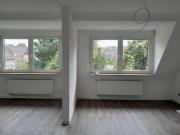 3,5 ZKDB Dachgeschosswohnung in ruhiger Seitenstraße 3,5 ZKDB Dachgeschosswohnung in ruhiger Seitenstraße