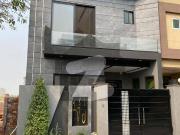 3.64 marla nearest to park brand new modren house most...