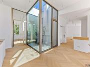 3,7m Raumhöhe im DG, Garage mit 2 Stellplätze, Atrium,...