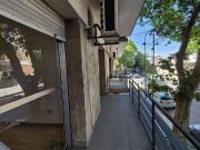 3 ambientes balcón y patio en venta en V. Urquiza